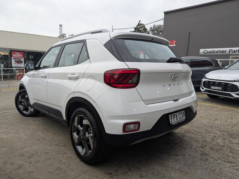 2025 Hyundai Venue Active Auto MY25 Photo 4