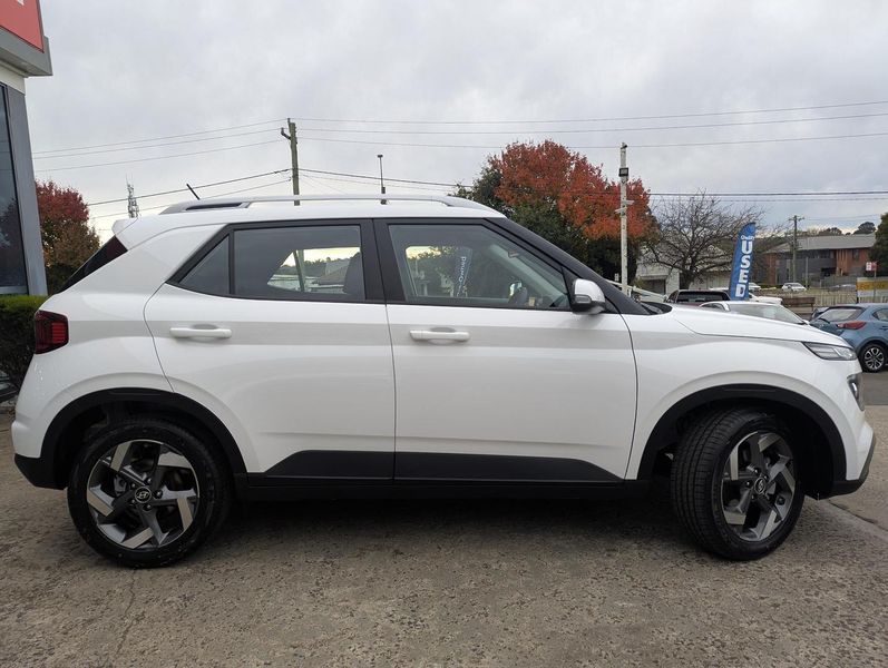 2025 Hyundai Venue Active Auto MY25 Photo 3